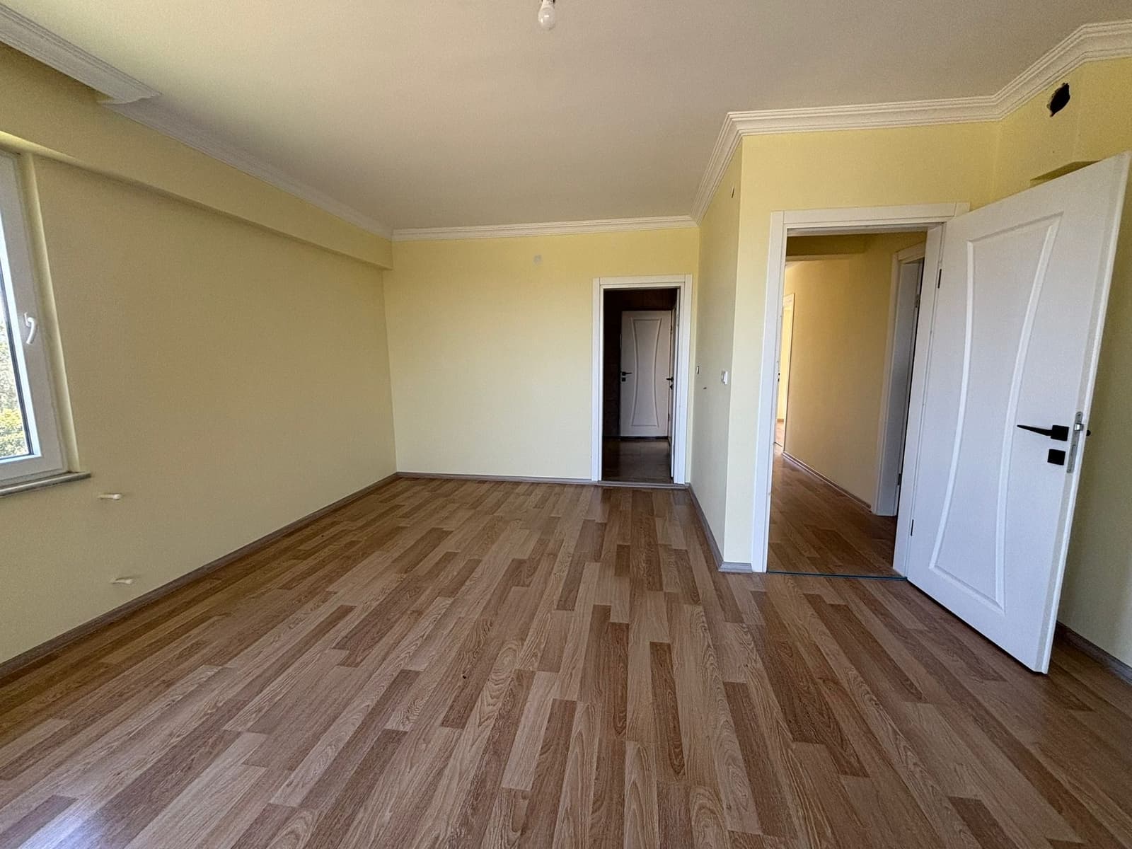 ÇANAKKALE BİGA ÇEŞMEALTI ELELE KOMŞUM SİTESİNDE 5+1 YAZLIK
