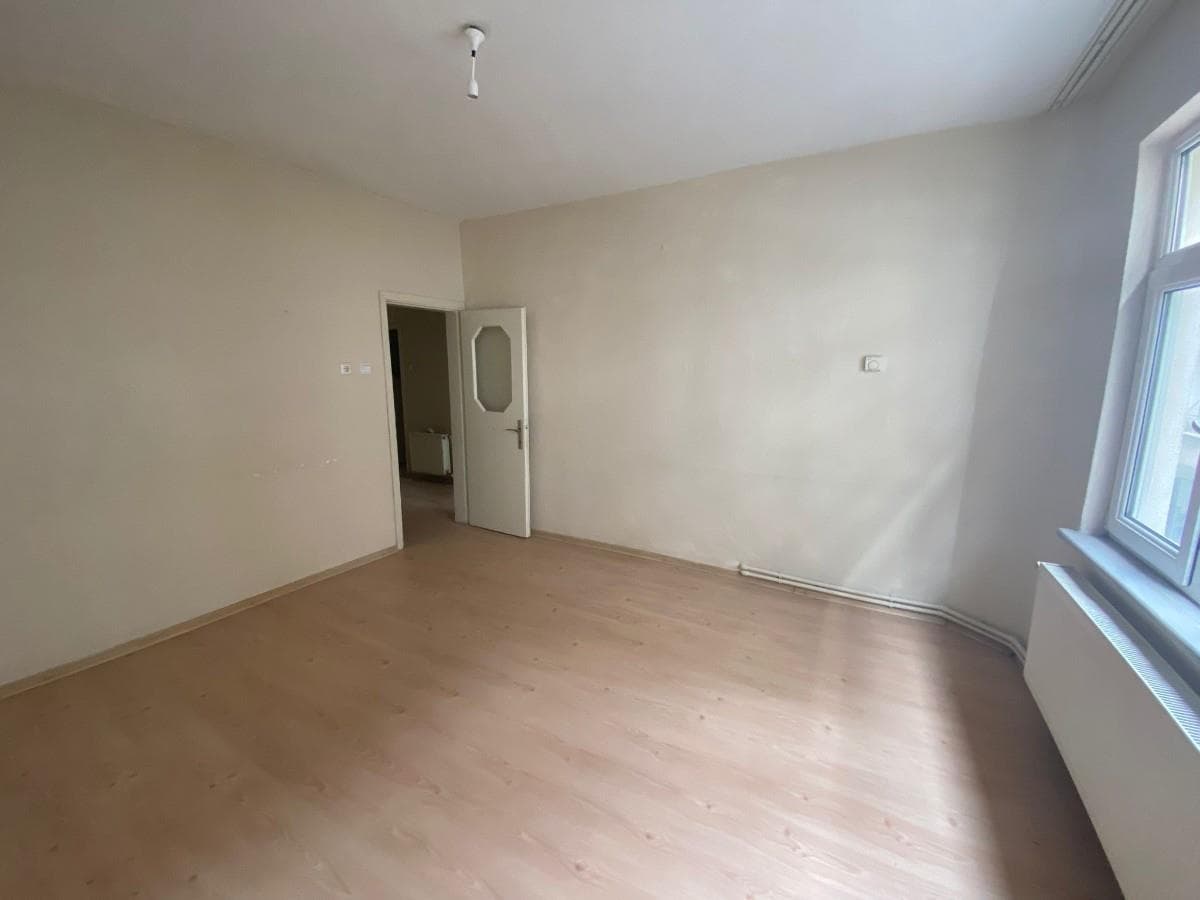 ÇANAKKALE BİGA İSTİKLAL MAH.2+1 OFİS /SATILIK DAİRE
